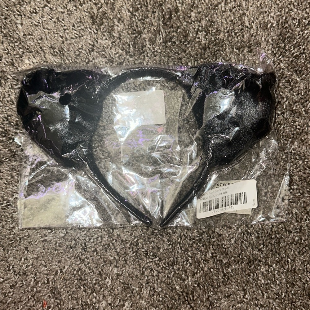 iHeartRaves Cat Ears Headband